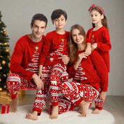 Familiemode matchende pyjamassæt til jul - Jette