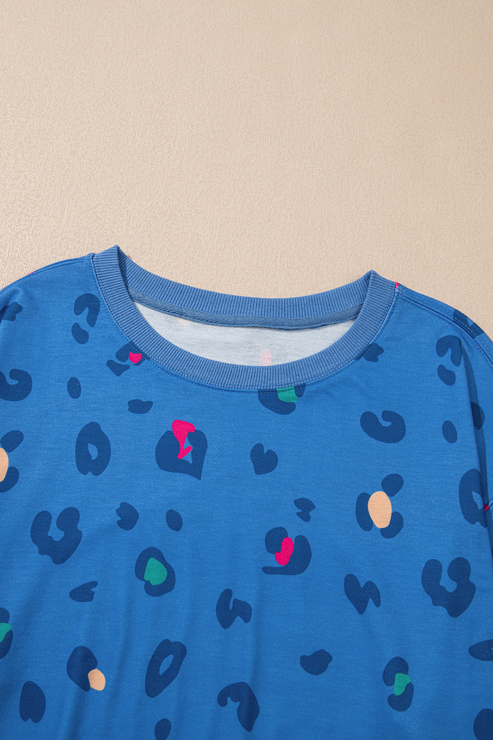 Himmelblå leopard sweatshirt med ribkant, drop shoulder pullover - Fran