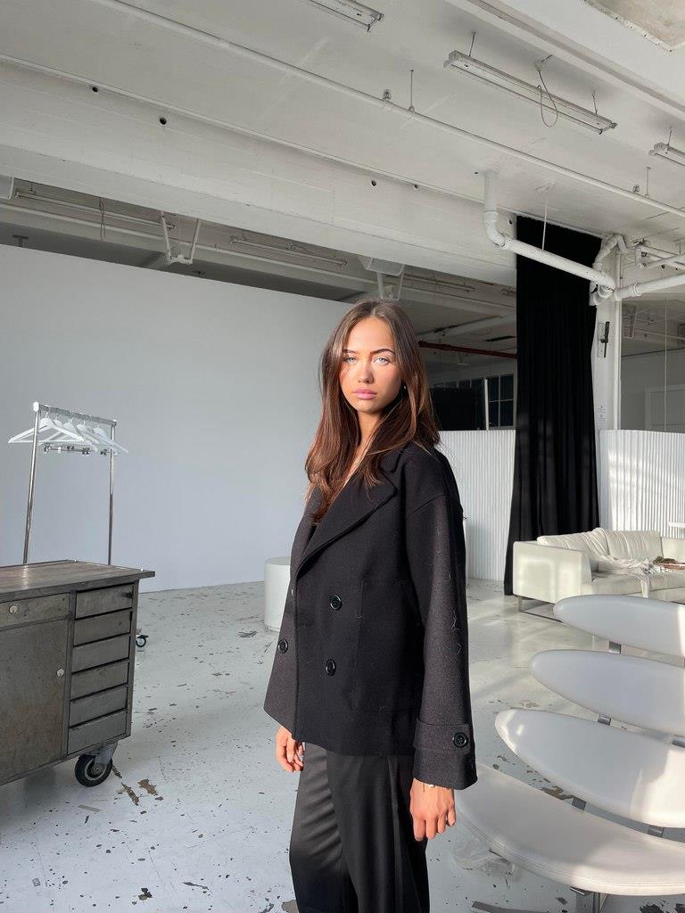 Klassisk Peacoat med dobbelt knap - Arlin