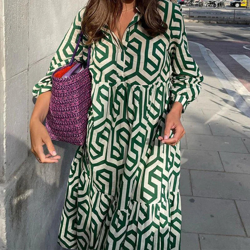 Langærmet kjole med geometrisk mønster - Henriette