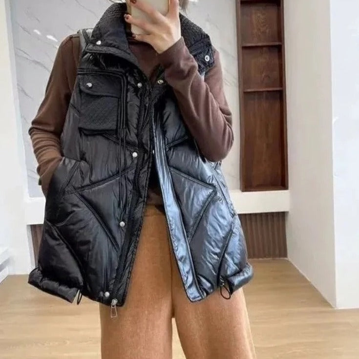 Afslappet vintervest med hætte - Edith