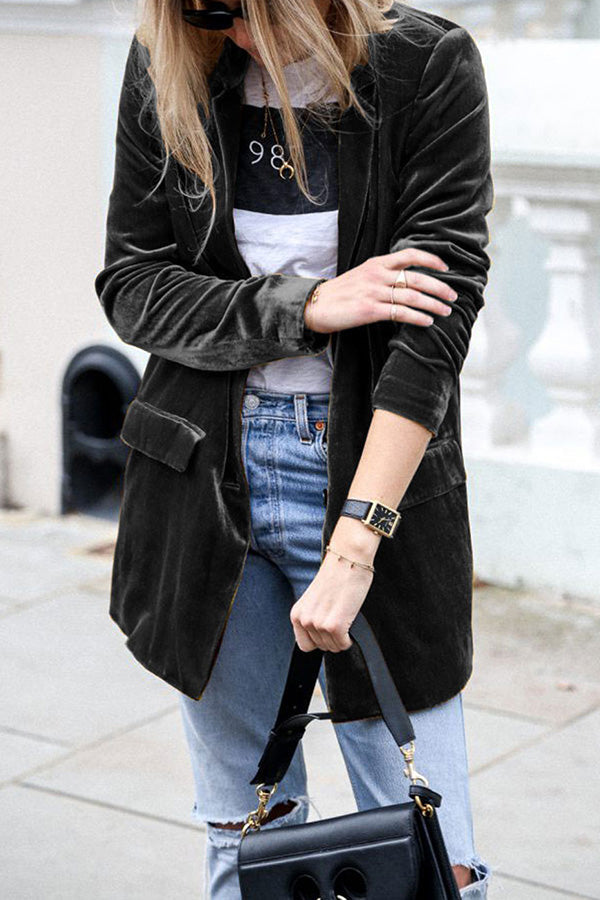 Maine - Iøjnefaldende fløjlsblazer i streetstyle