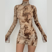 Elegant mesh kjole med rullekrave og slids - Gerda
