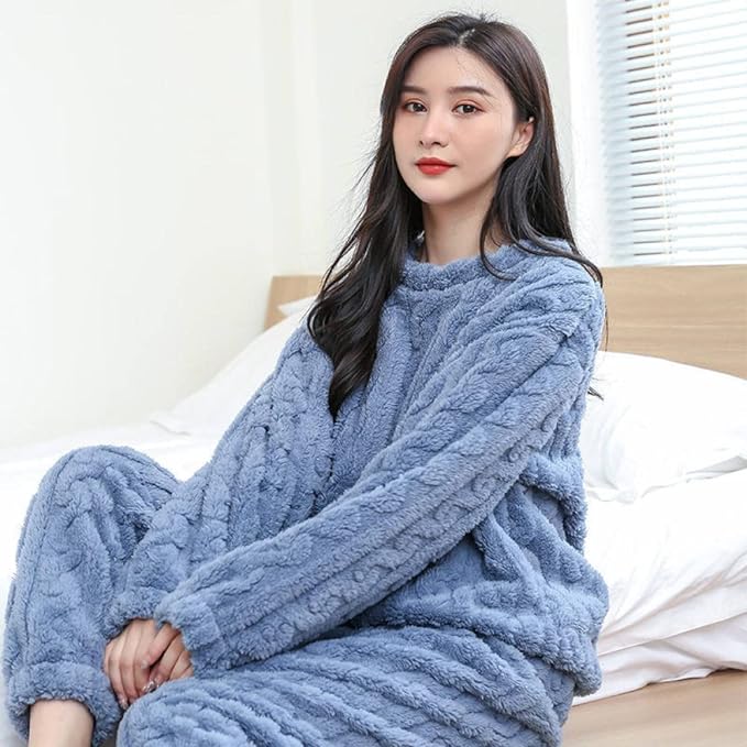 Pyjamassæt lavet af blød fleece - Renda