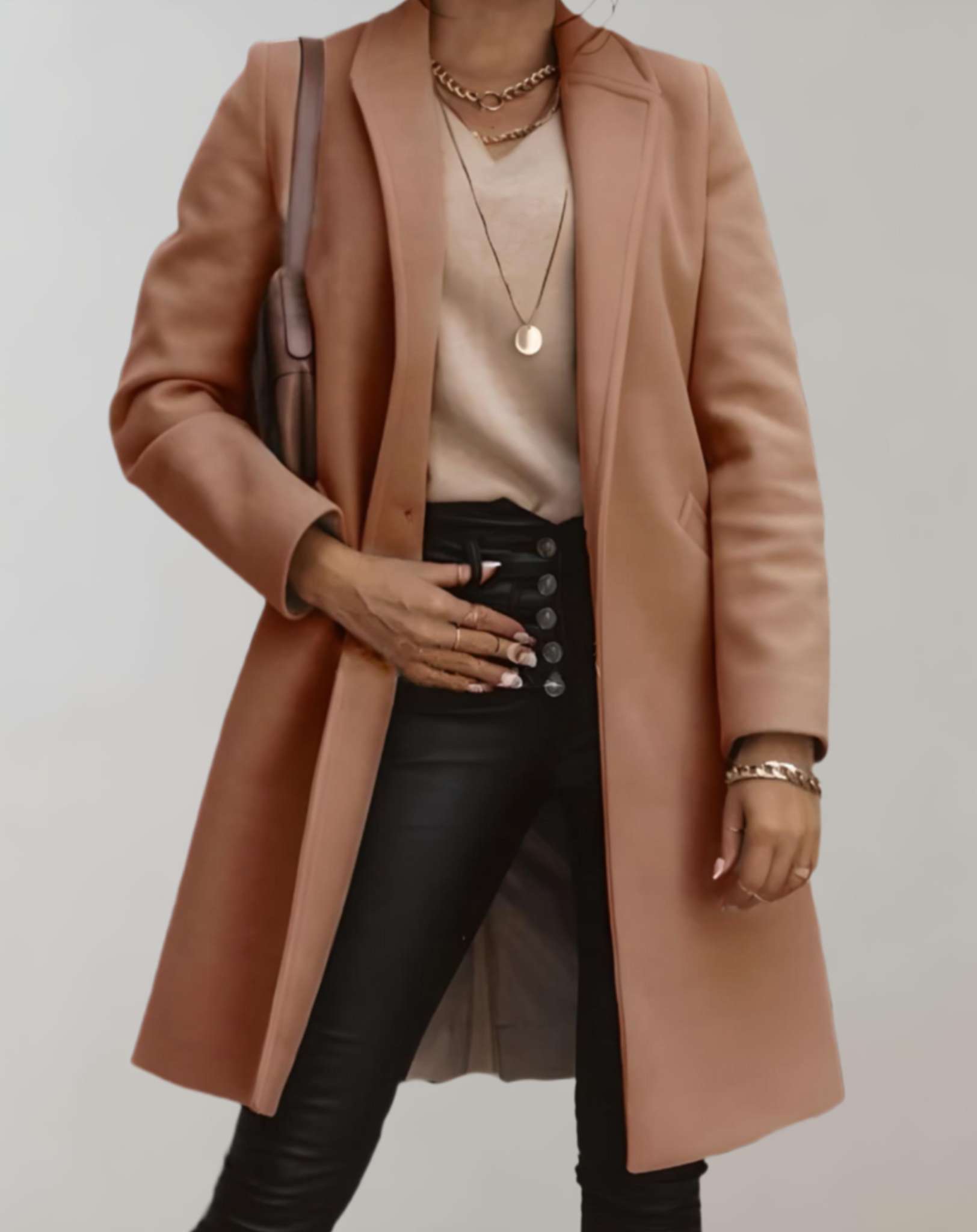 Kacel - Elegant trenchcoat med enkelt knaplukning og lommer