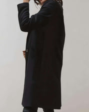 Kacel - Elegant trenchcoat med enkelt knaplukning og lommer