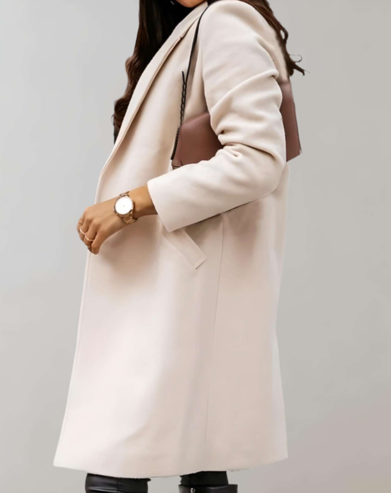 Kacel - Elegant trenchcoat med enkelt knaplukning og lommer