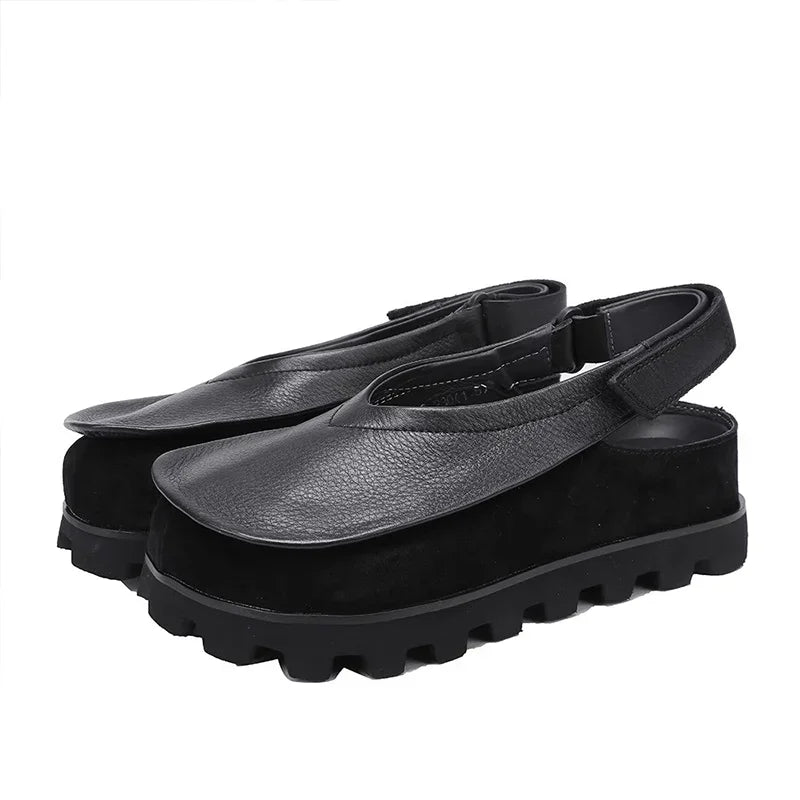 Chunky slingback-sandaler med lukket front og rillet sål - Pendia