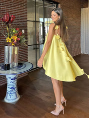 Kort Kjole til Kvinder med 3D-blomster – Romantisk og Trendy - Flaviz