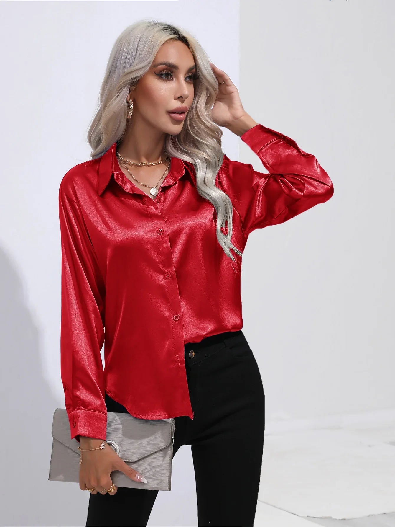 Elegant Satinbluse med V-udskæring og Lange ærmer | Dame Business look - Luzmey