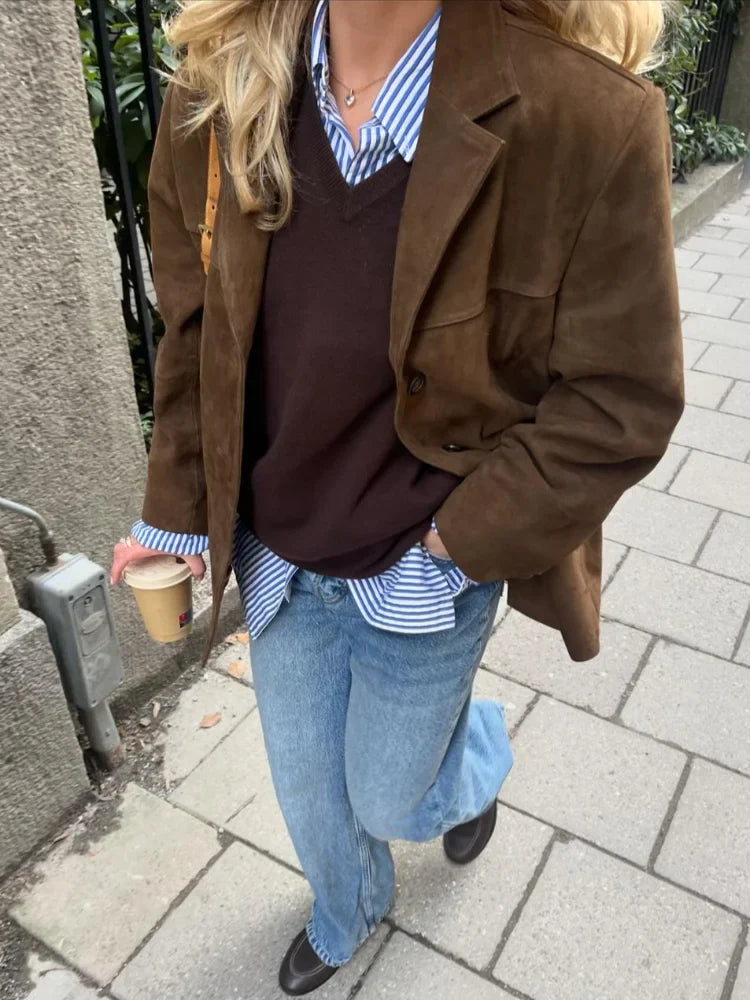 Brun kort jakke til kvinder - Matilde