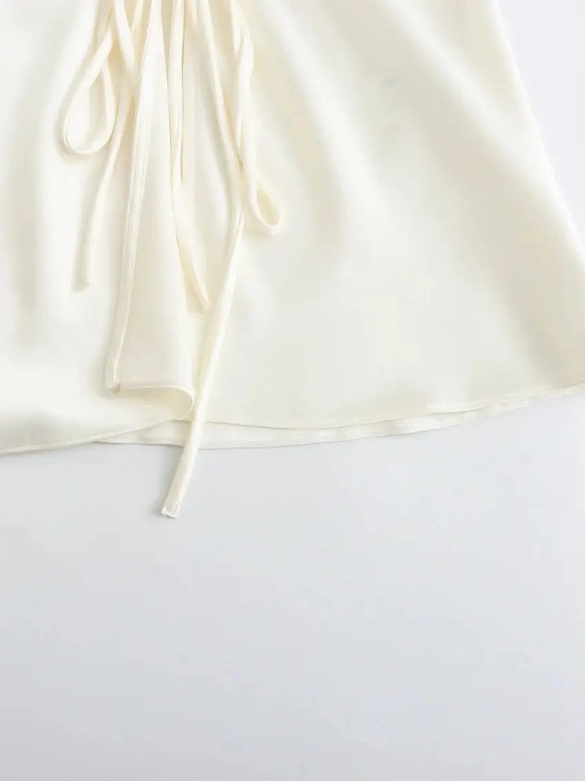 Elegant Damebluse Lavet af Satinsilkestof | Business-og Aftentøj - Tehila