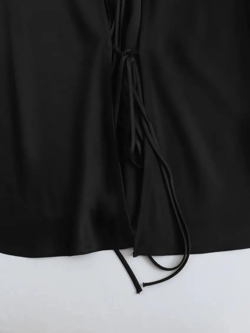 Elegant Damebluse Lavet af Satinsilkestof | Business-og Aftentøj - Tehila