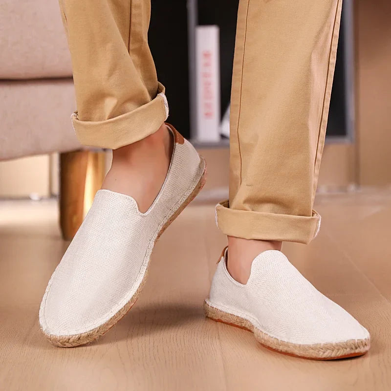 Letvægts Glide På Loafers Lavet af Canvas Materiale til Mænd og Kvinder - Alanie