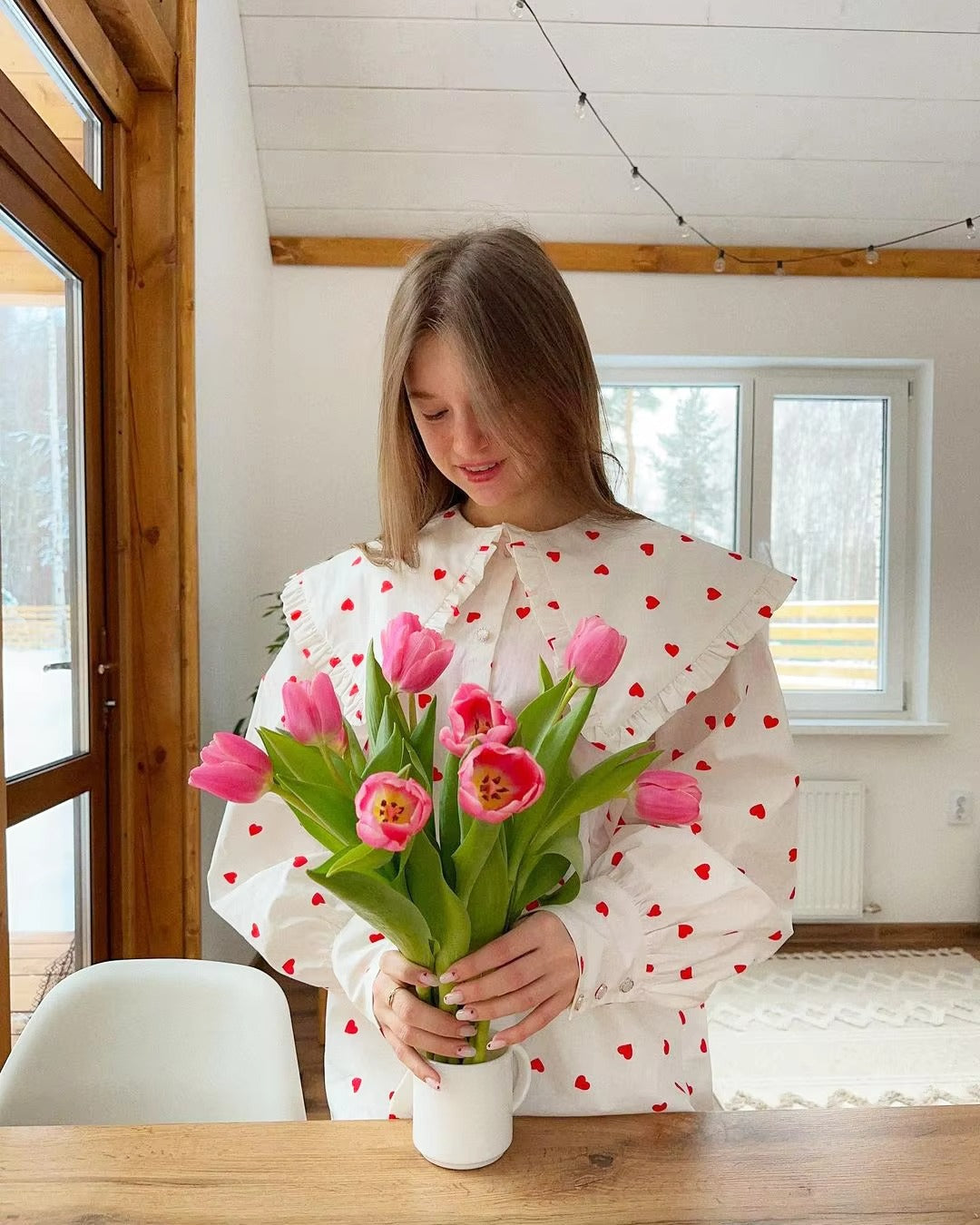 Årgang inspireret hjerteprint flæsebluse | Forårs kollektion - Grishas