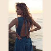 Kvindekjole i Denim med åben Ryg – Casual Stil - Carlottaz