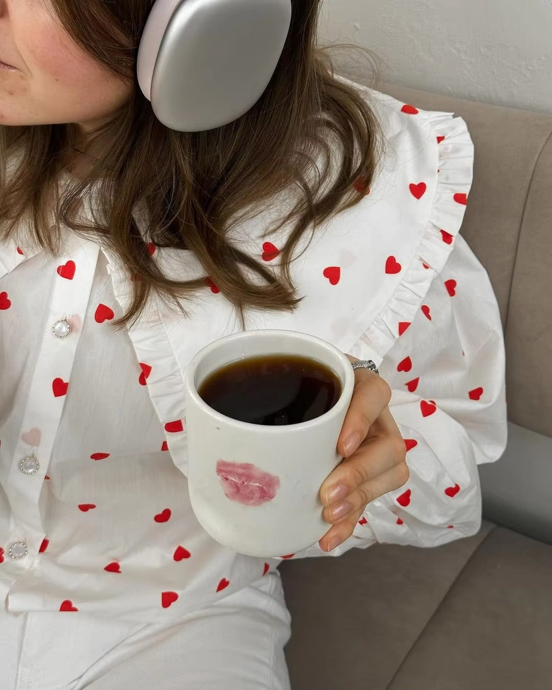 Årgang inspireret hjerteprint flæsebluse | Forårs kollektion - Grishas