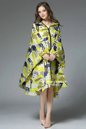 Poncho med geometrisk grafisk print - Alondya