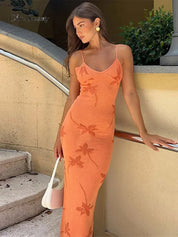 Lang Kjole med Jacquard-broderi til Kvinder – Elegant & Stilfuld - Ellenea