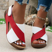Stilfulde Tofarvede Kilesandaler - Carlotta