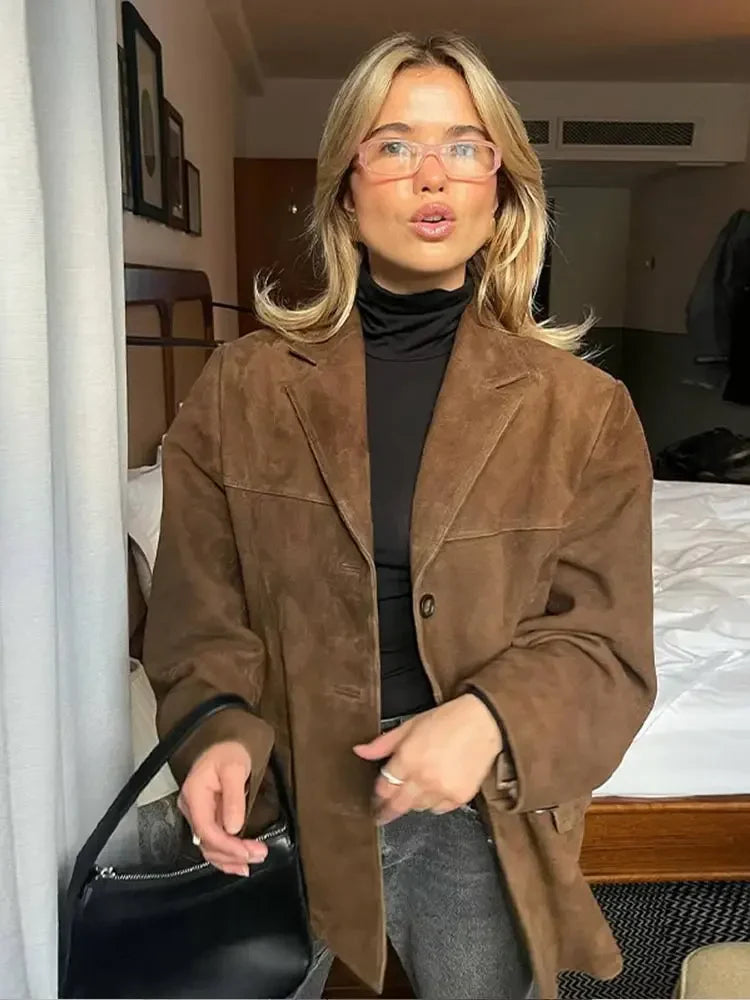 Brun kort jakke til kvinder - Matilde