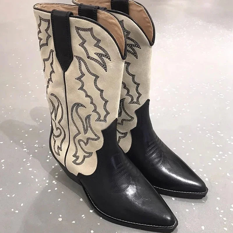 Moderigtige Vintage Slip-on Cowboystøvler med Western Stil Broderi til Kvinder - Afradie