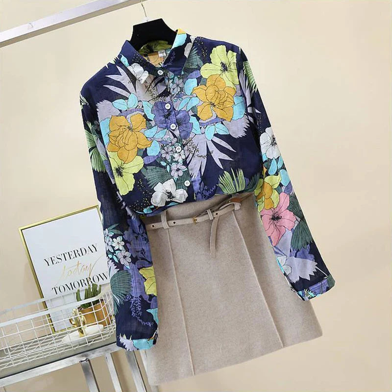 Blomstret Bluse i Bomuldshør med Knapper - Kerina