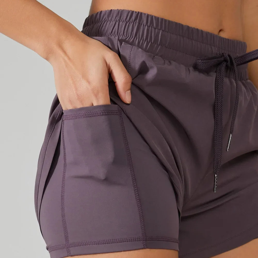 2-i-1 Løbeshorts til Kvinder, Yoga og Fitness - Sitha