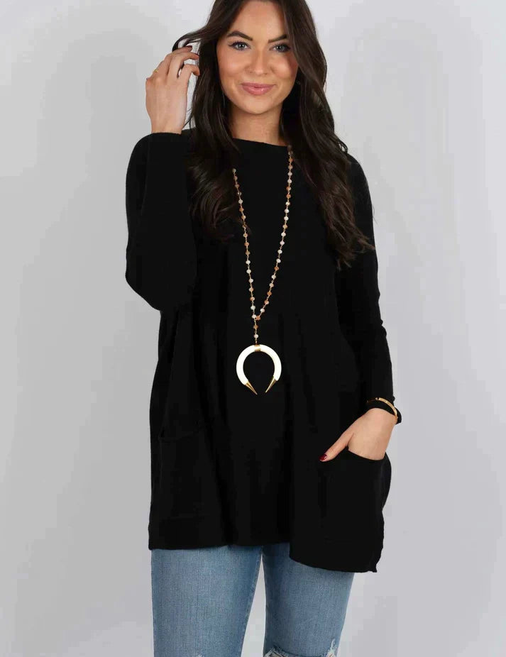TotallySmittenSweater_Black_1_0f6b5ca6-6a01-4df7-acc9-03310567bc47.webp