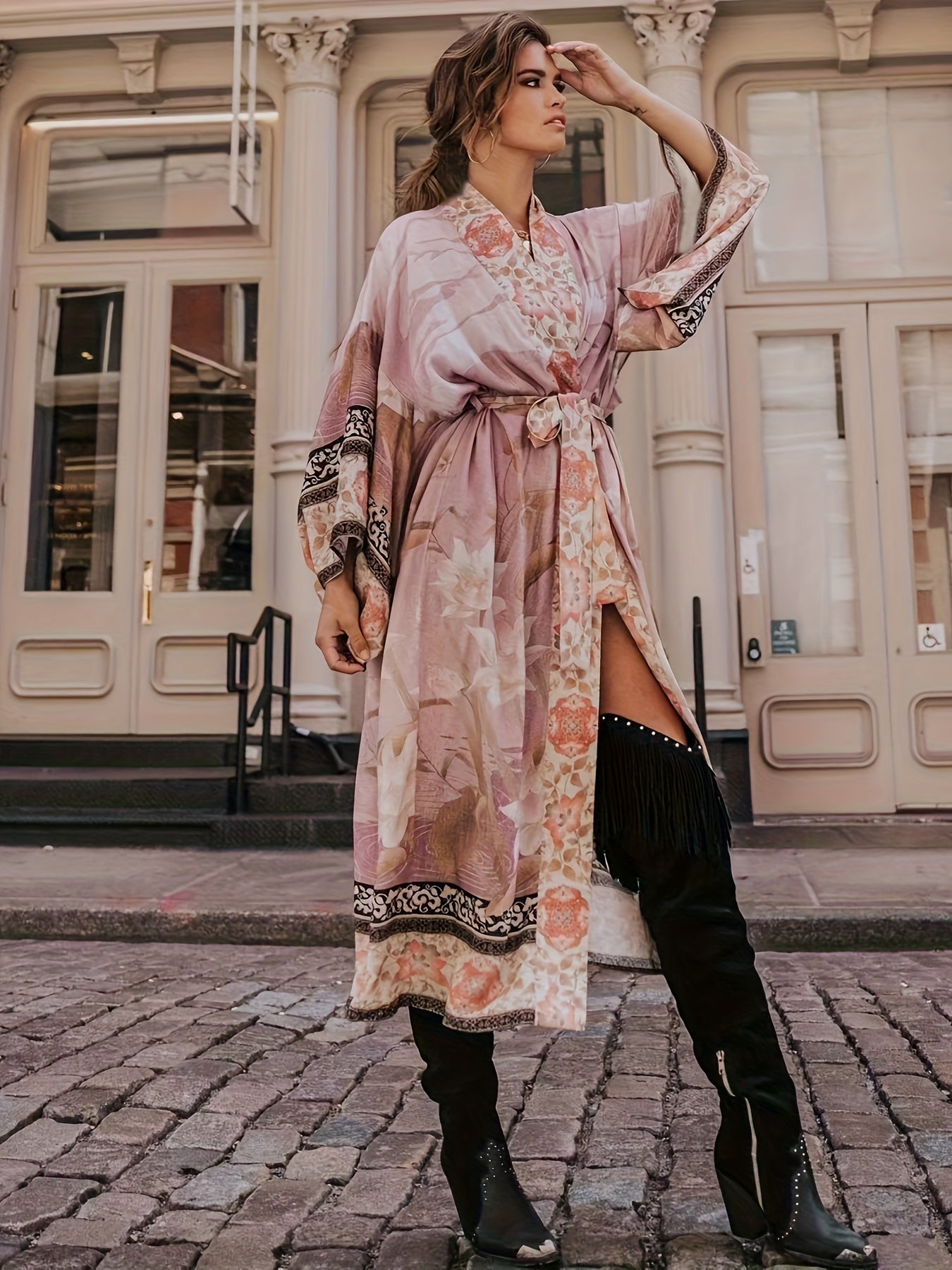 Kimono Inspireret Stilfuldt Strandkast med Tryk | Forårskollektion til Kvinder - Treesha