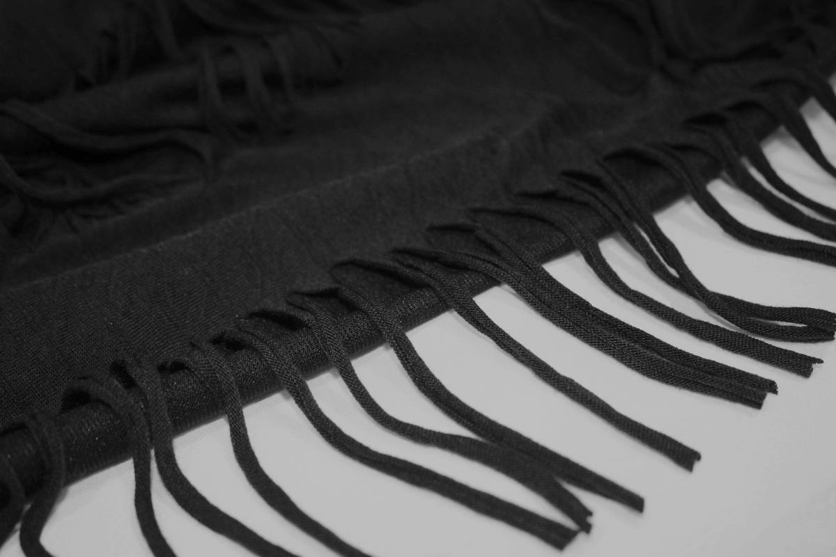 Gotisk Klippe T-shirt til Mænd | Edgy Streetwear-mode i en Trendy Stil - Omhar