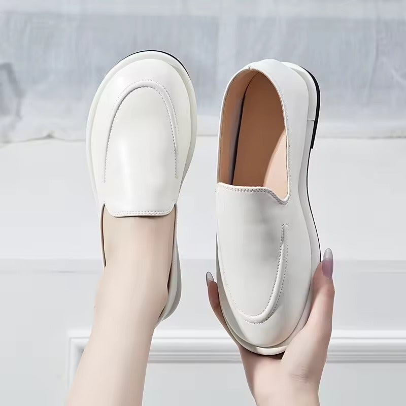Loafers med Rund Tå i Læder til Kvinder | Forårs Kollektion - Yvette